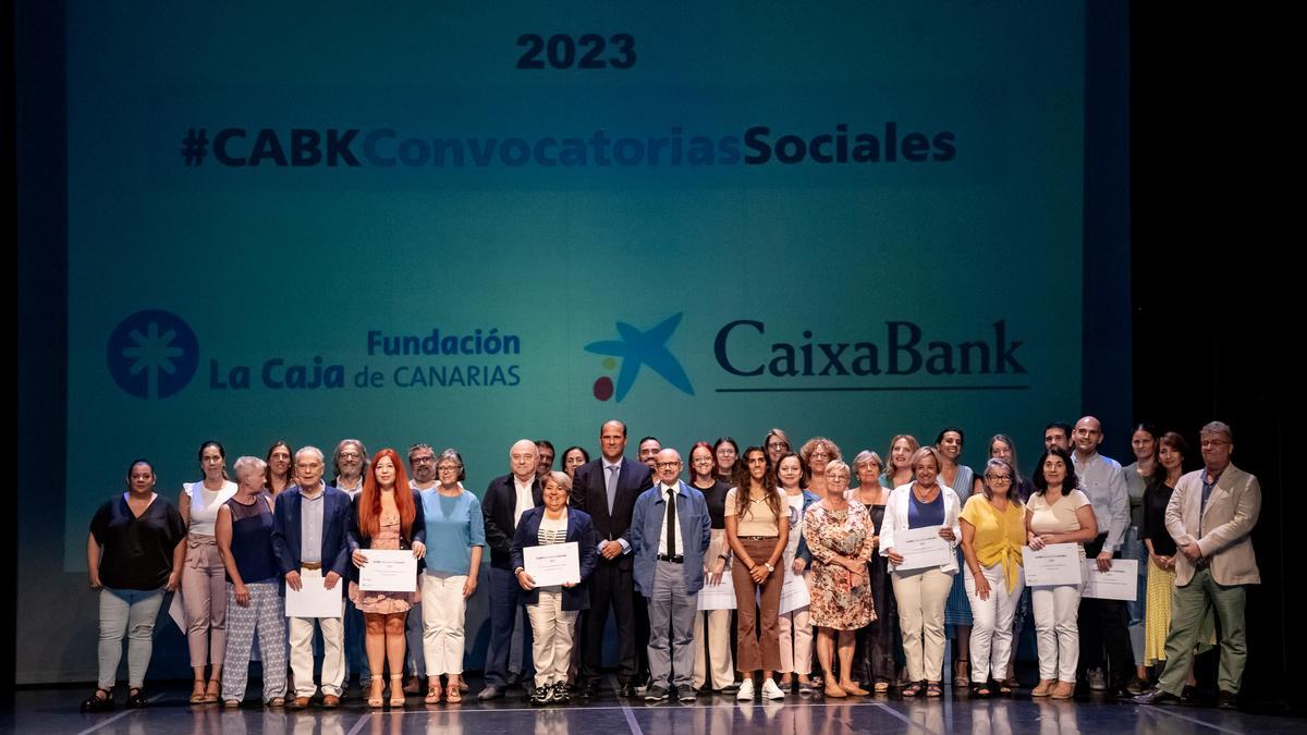 CaixaBank y la Fundación La Caja de Canarias entregan a 44 asociaciones canarias las ayudas de la 'Convocatoria de Acción Social 2023'