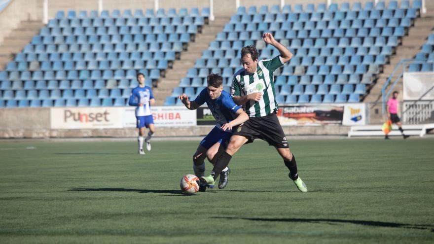 Figueres 1 - Peralada 4: El Peralada es manté a dalt amb una golejada en el derbi altempordanès