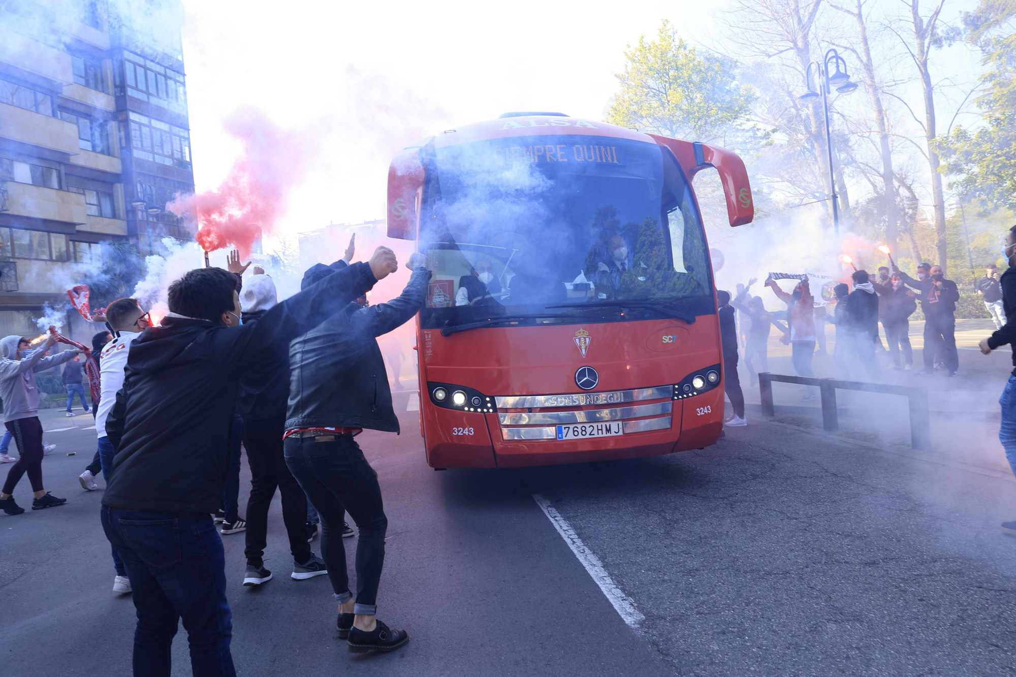 Así fue la llegada del Sporting al Molinón