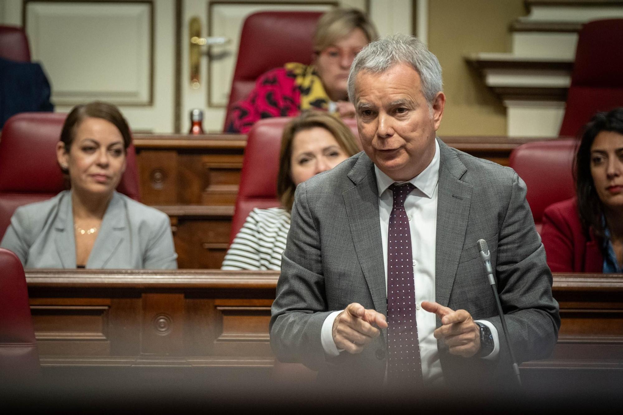 Pleno del Parlamento de Canairas (30/04/25)
