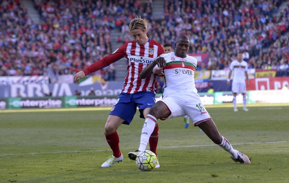 Imágenes del partido entre Atlético y Granada.