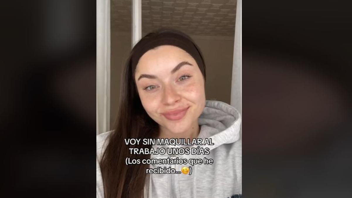 Experimento viral: una joven decide ir a trabajar sin maquillarse y todo esto le responden en TikTok