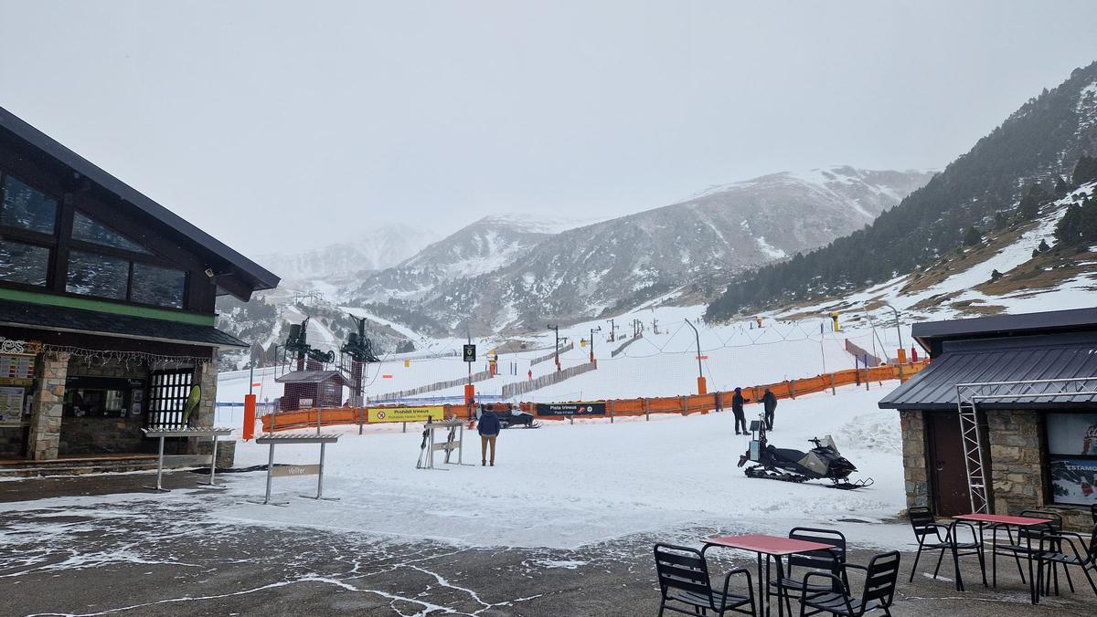 Nieve en la estación de esquí de Vallter (Ripollès, Girona).