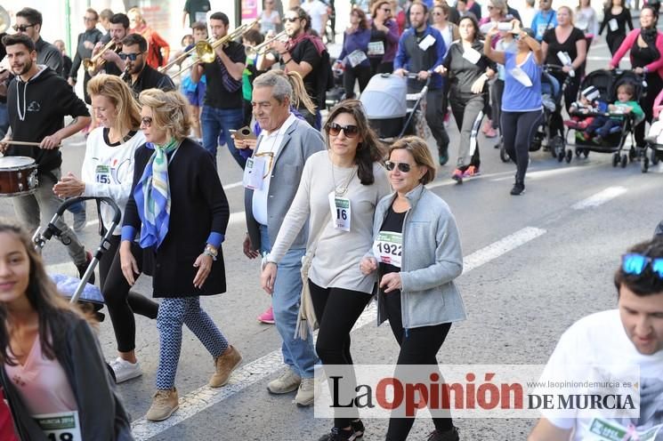 2.000 personas marchan contra el cáncer en Murcia