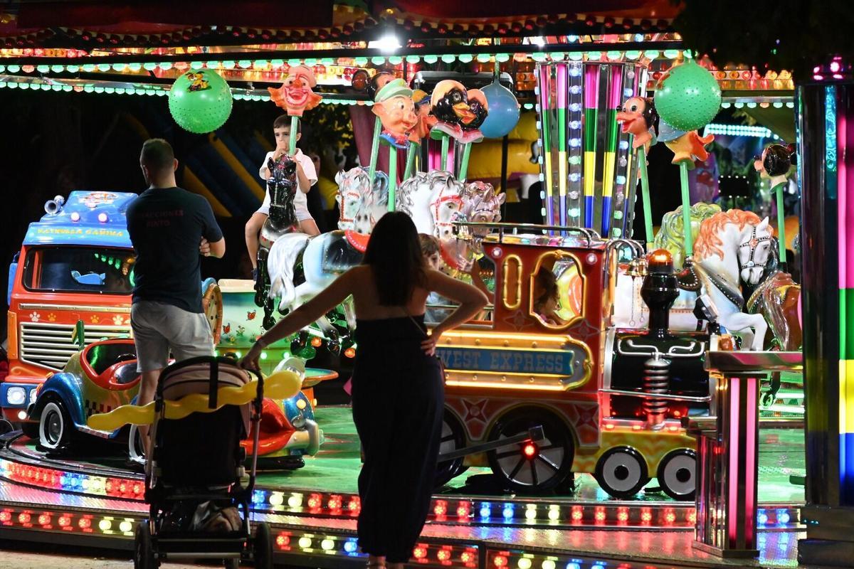 Gran ambiente y afluencia de público en la Feria Real de Baena