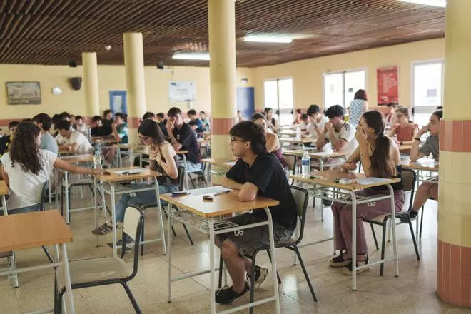 Así se desarrolla la PAU en el Instituto Santa Eulalia de Mérida