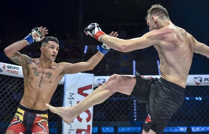 02/12/2017 LAS PALMAS DE GRAN CANARIA. Artes marciales mixtas en el Gran Canaria Arenas. FOTO: J. PÉREZ CURBELO