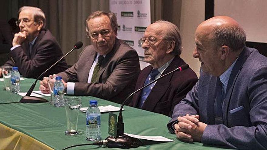 Inauguración de las Jornadas Académicas ayer en el Colegio Universitario de Zamora.