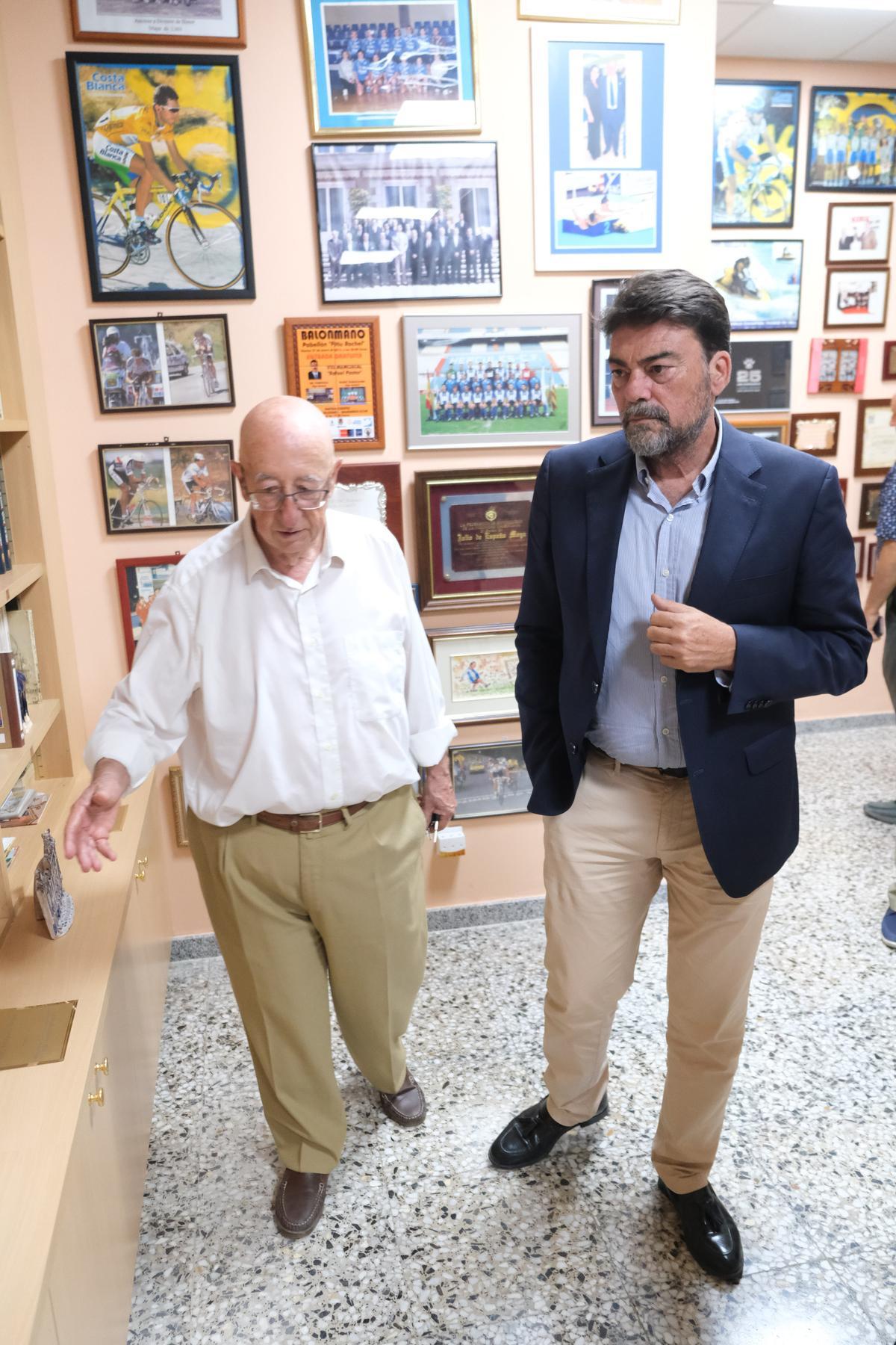 El legado para Alicante de Julio de España