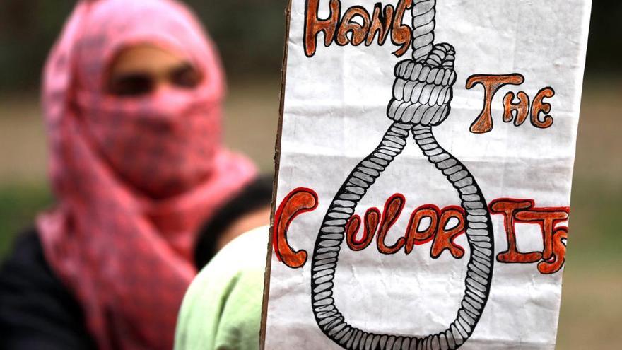 El Gobierno indio aprueba la pena de muerte para violadores de niños menores de 12 años