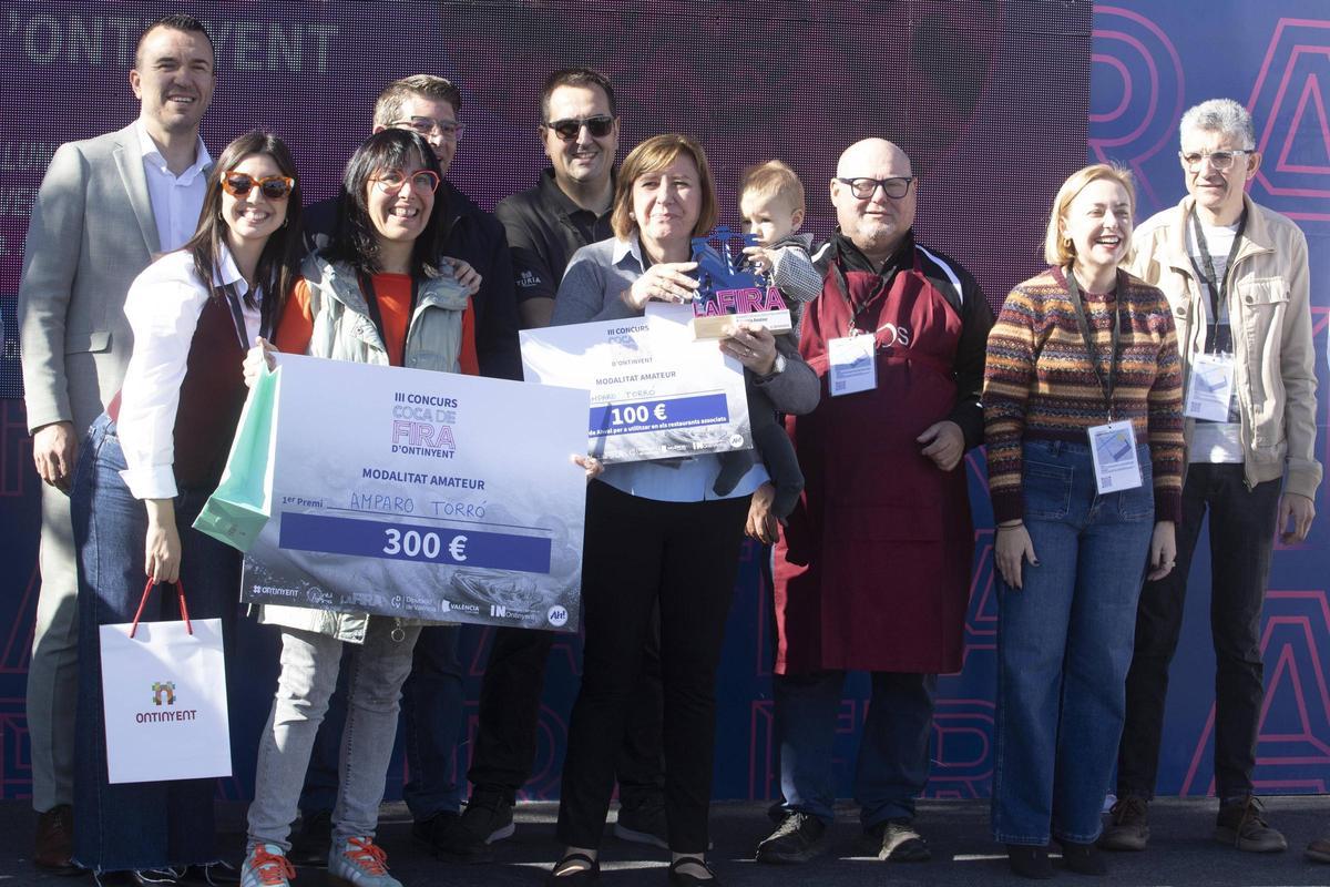 Amparo Torró ha cocinado la mejor Coca de Fira de Ontinyent entre los participantes amateurs.