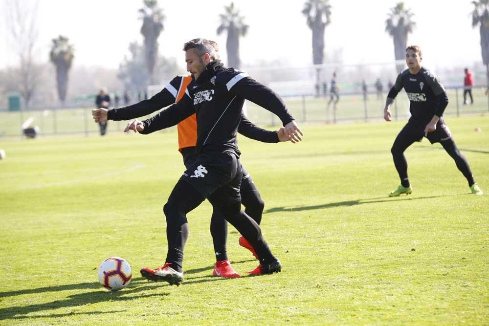 Primer entrenamiento de Rafa Navarro