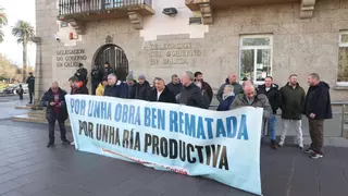 Las protestas de los mariscadores de la ría de O Burgo, sin descanso