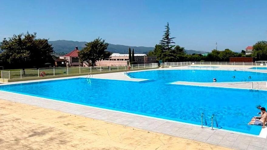 Abren las piscinas exteriores de La Morgal y están como nuevas: la temporada de baños se prolonga hasta el 15 de septiembre en la instalación de Llanera