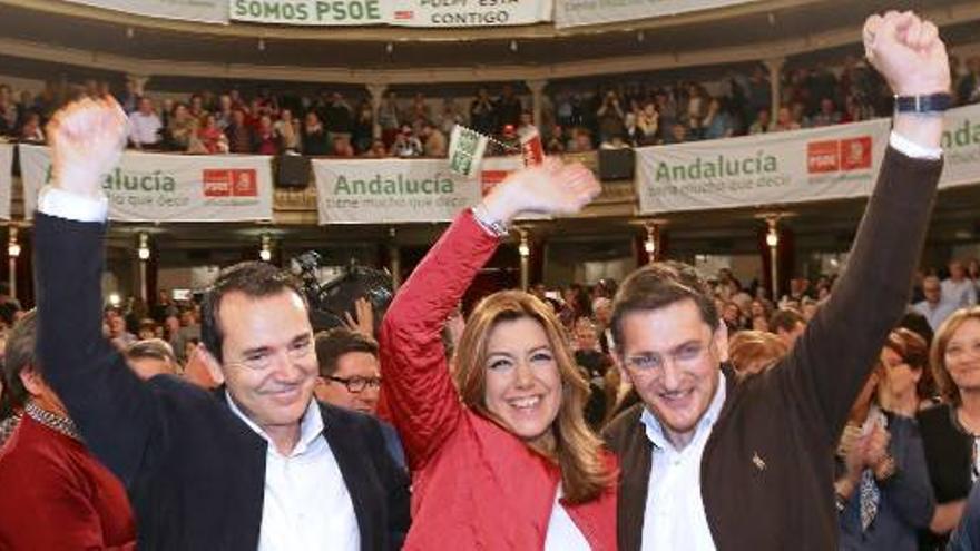 El PSOE ganaría las elecciones sin mayoría absoluta