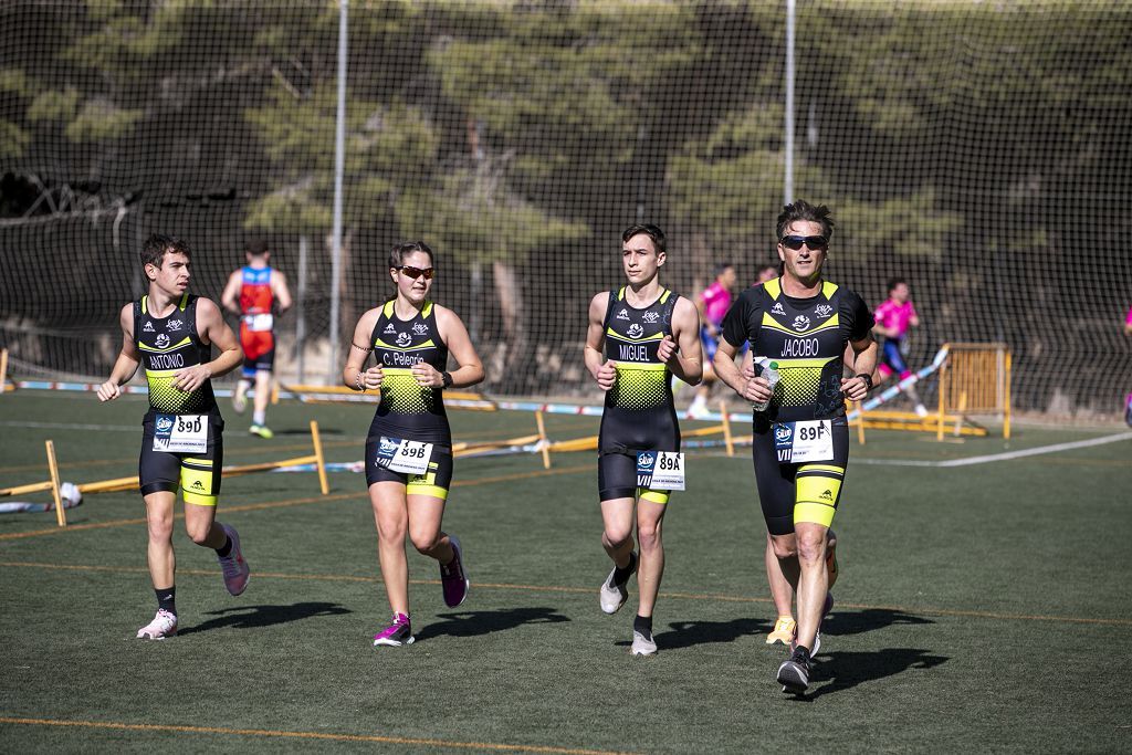 Duatlón en el campo de fútbol de Archena