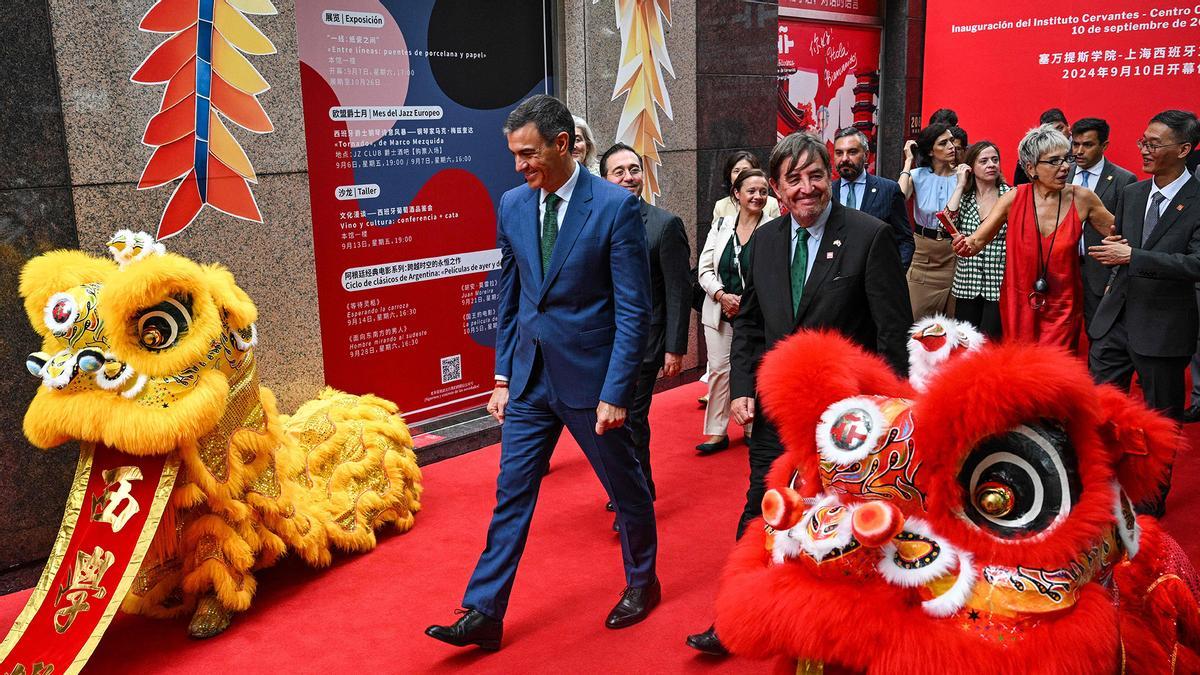 Pedro Sánchez inaugura el Instituto Cervantes de Shanghái