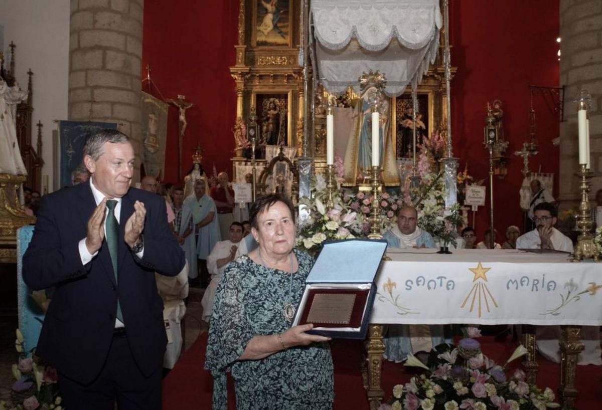 María Fernández Alonso durante el homenaje a Tomás Castaño. | Ch. S.