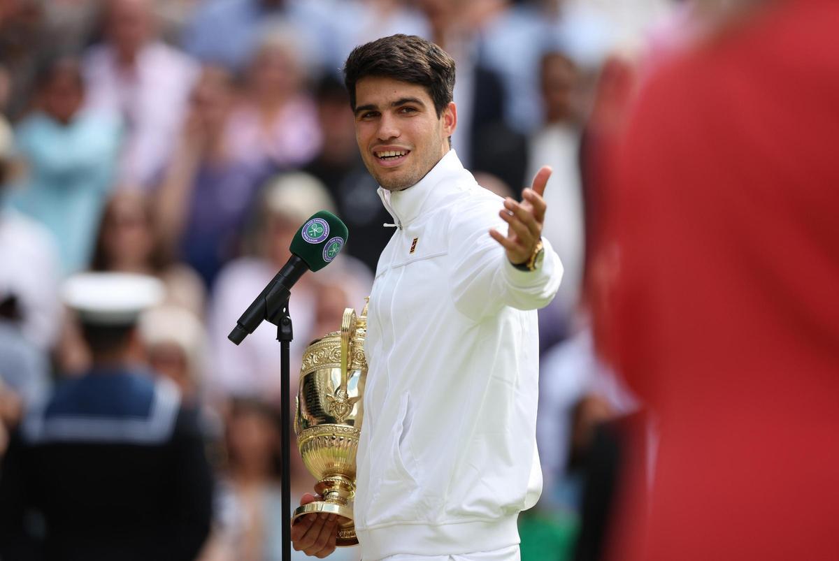 Carlos Alcaraz, tras ganar la final de Wimbledon.