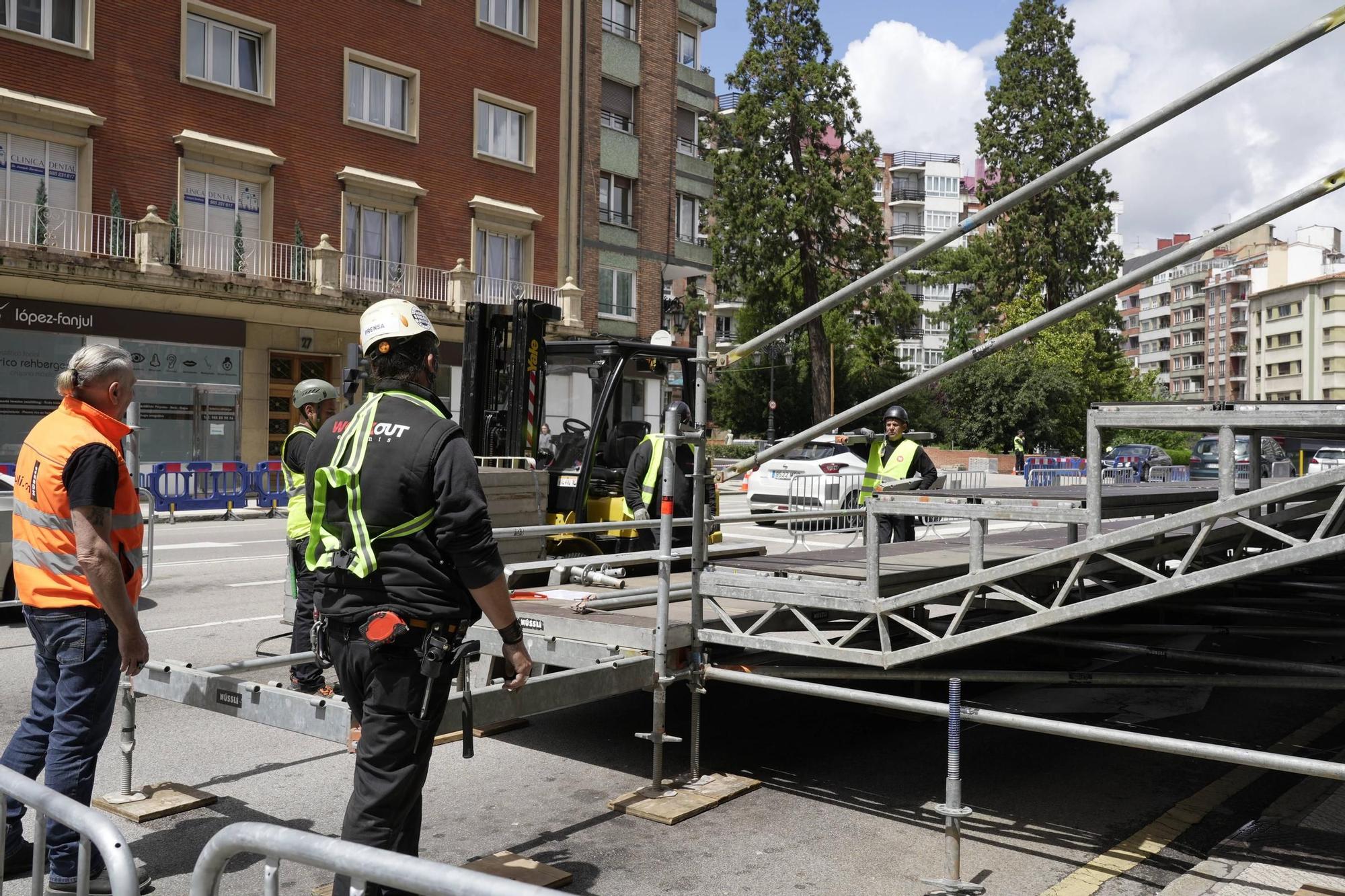 En imágenes | Prepatativos del Día de las Fuerzas Armadas en Oviedo