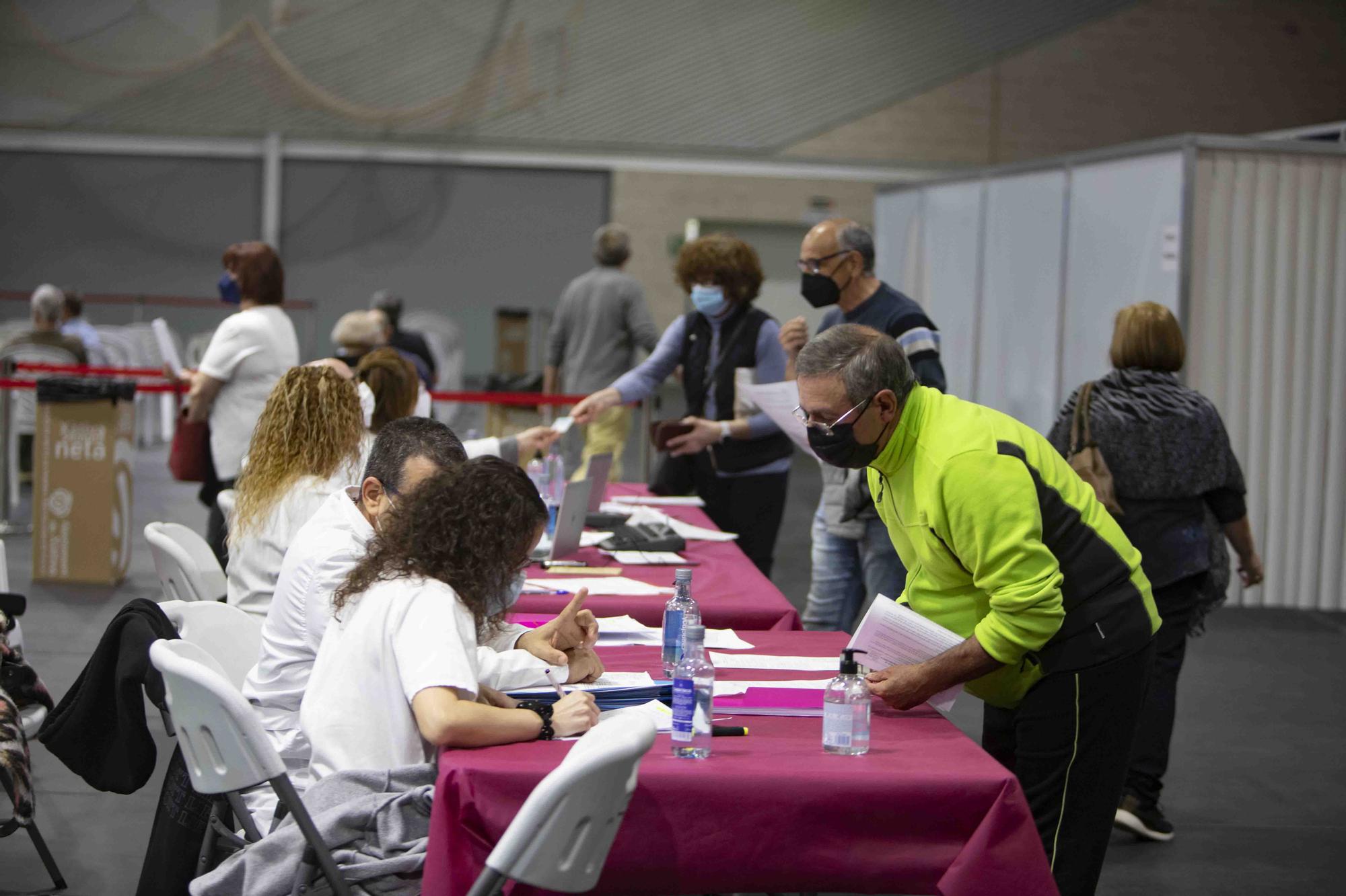 Aumenta el número de personas que no acude a vacunarse en la Costera