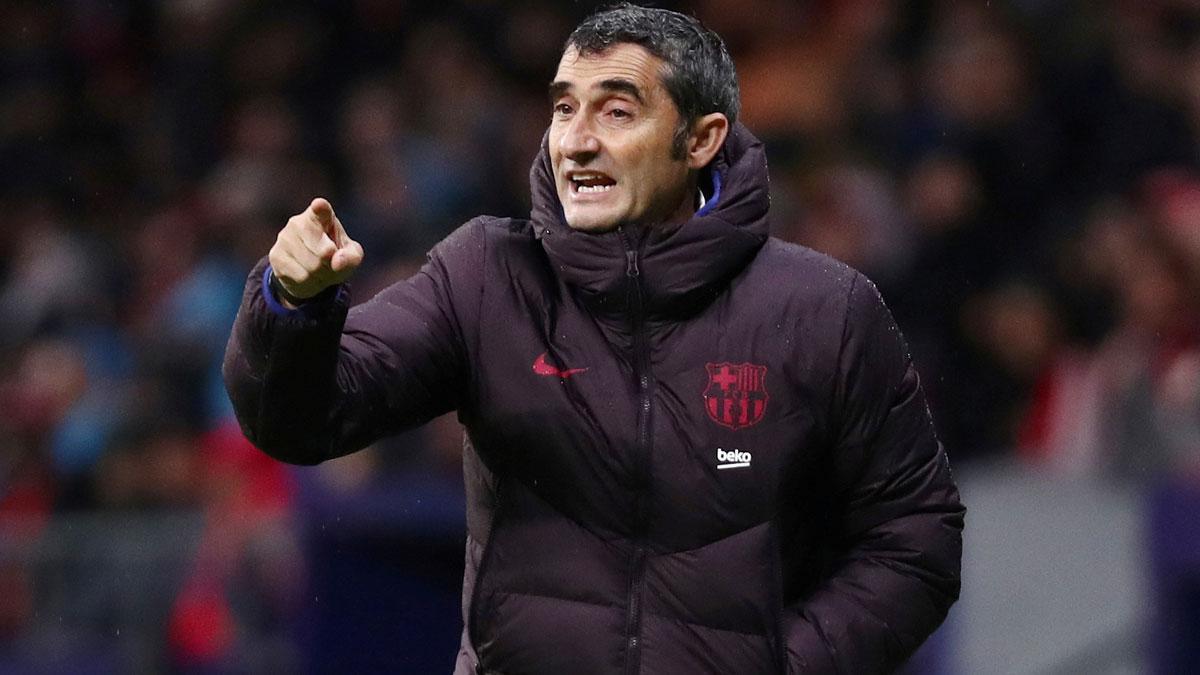 Valverde se despide de los jugadores del Barça en la Ciudad Deportiva