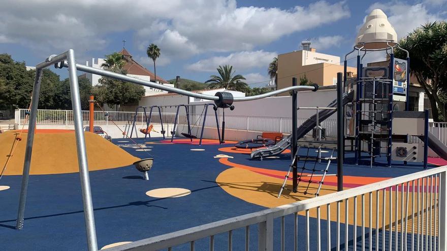 El nuevo parque infantil de Ca n’Escandell está inspirado en el Cosmos y los viajes espaciales. | AYUNTAMIENTO DE EIVISSA