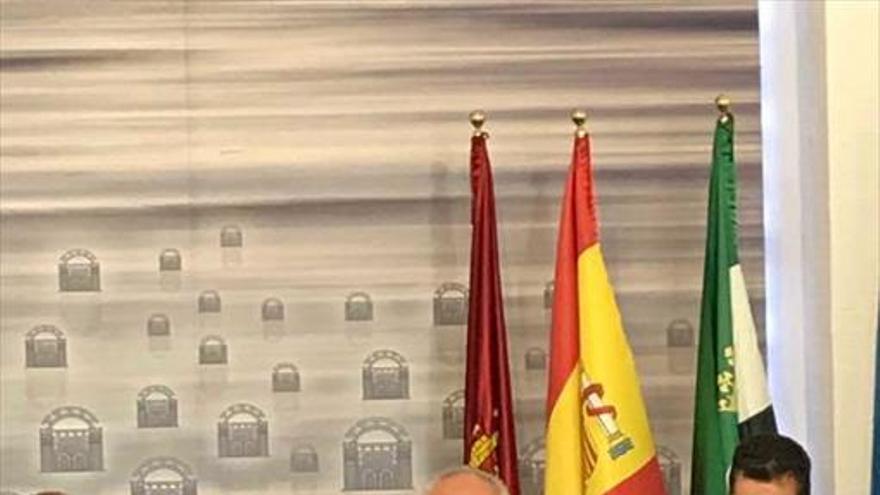 Serrano se querellará contra Osuna por «persecución» y «denuncias falsas»