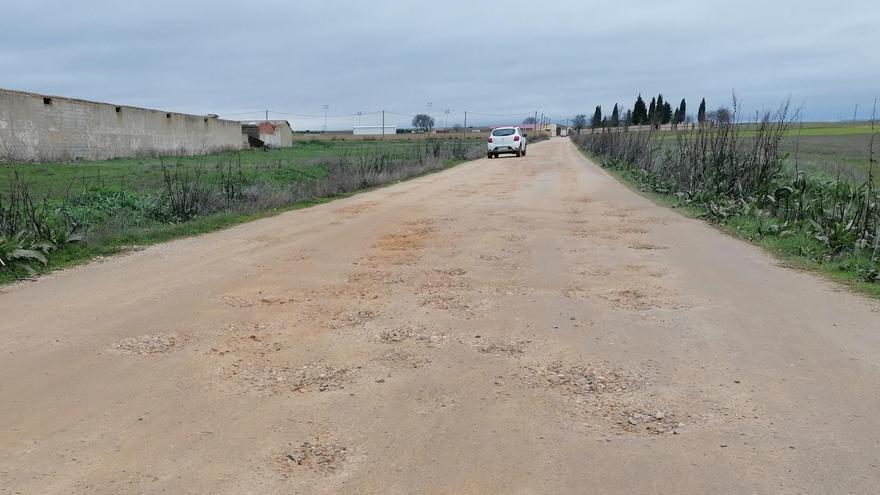 Reclaman la mejora de este camino &quot;intransitable&quot; de Toro