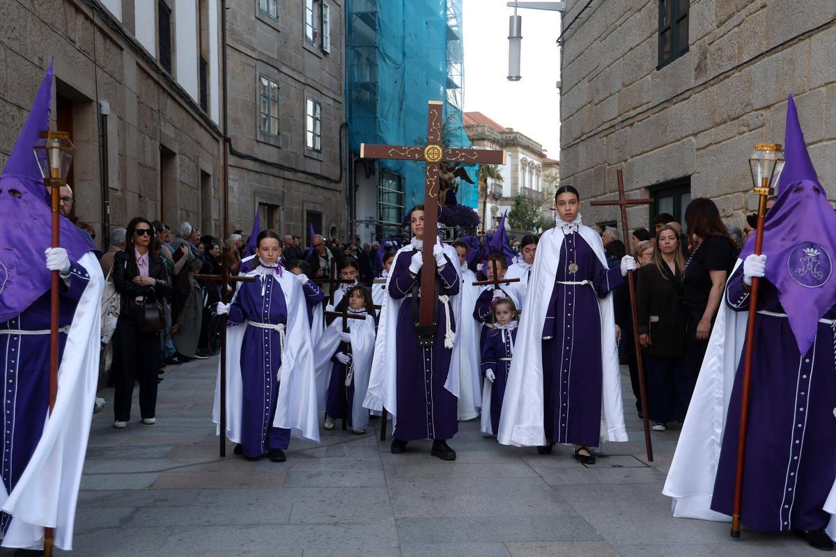 Las calles de Pontevedra vivieron un multitudinario Jueves Santo.