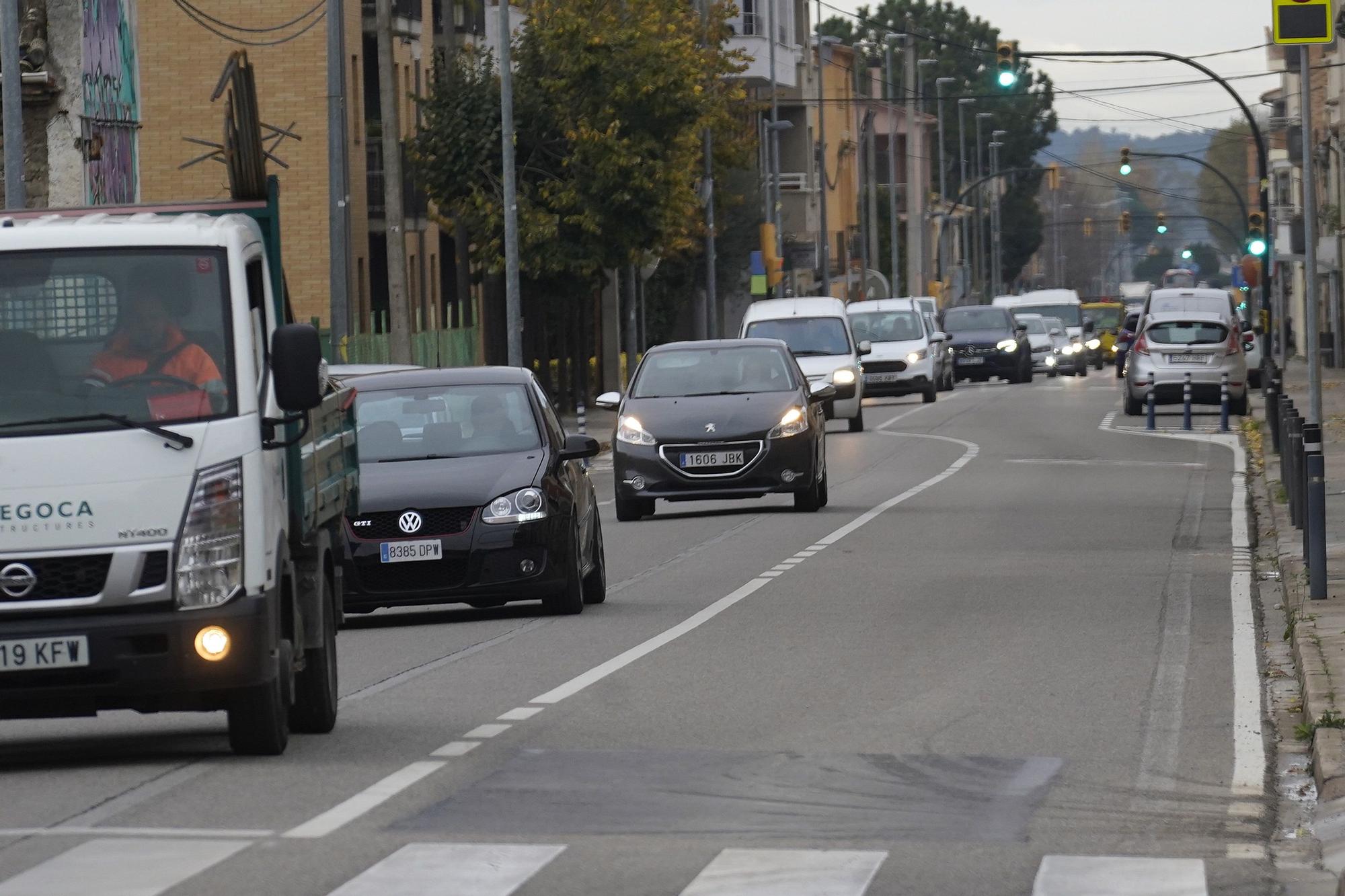 Cues quilomètriques a la C-66 entre Celrà a Sant Julià de Ramis per unes obres a l'N-II