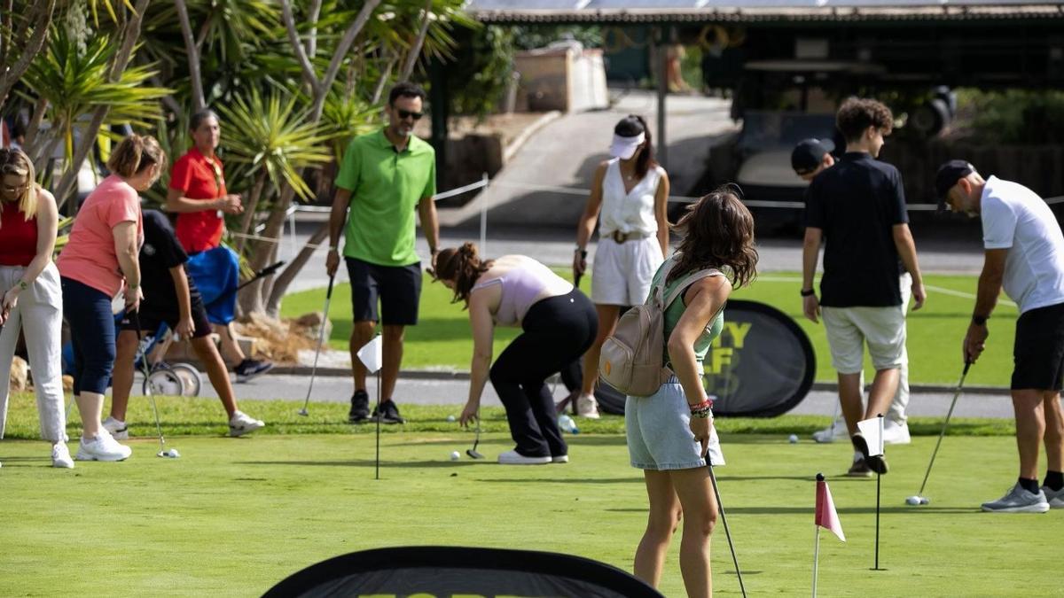 Pillan a una empresa espiando la baja médica de un trabajador con un detective y la justicia la obliga a readmitirlo e indemnizarle