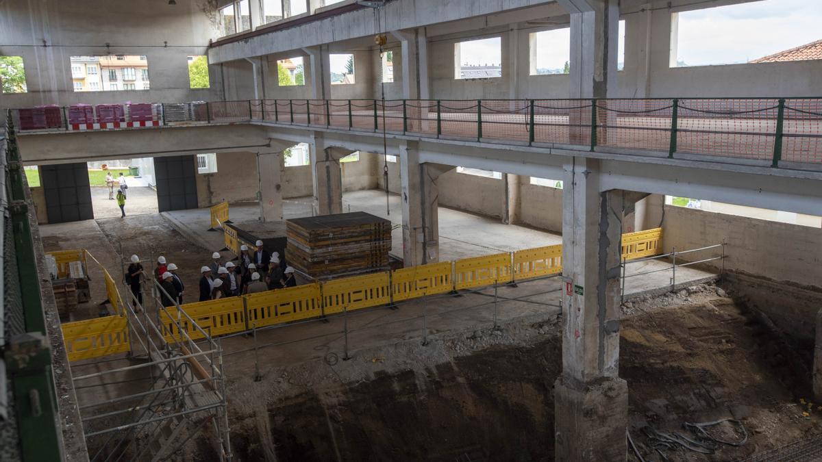 Interior del primer edificio que se reformará en la Ciudad de las TIC.