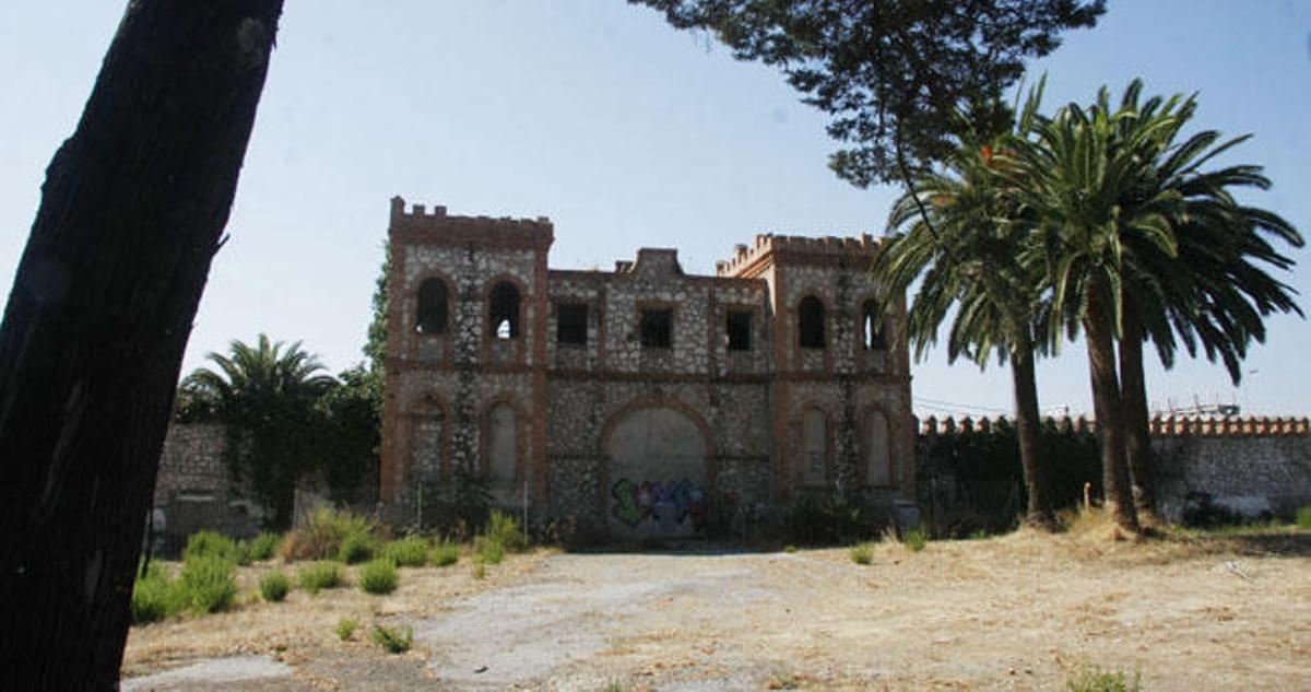 La transformación del Benítez en un parque está paralizada desde mediados de 2014.