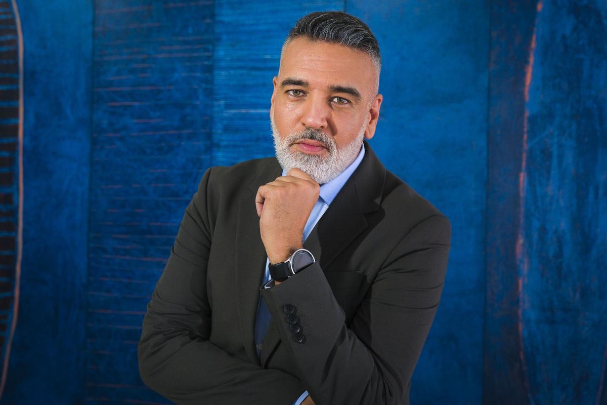 Ibán Padrón, periodista del programa 'Entre Nosotras', de Televisión Canaria.