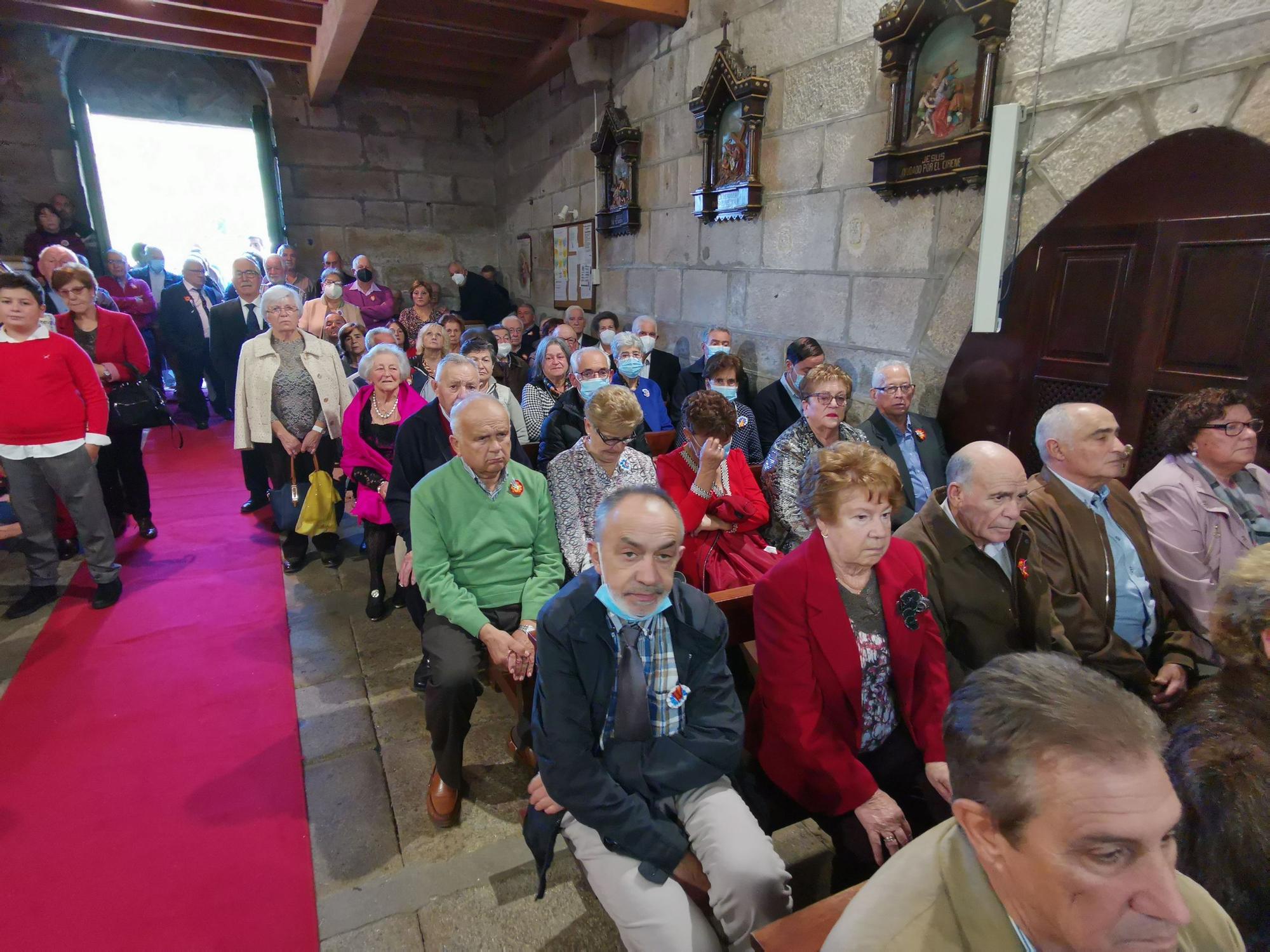 Fe y comida arropan al San Martiño en Moaña