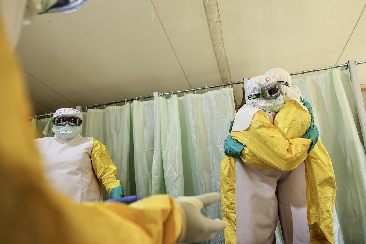 Médicos Sin Fronteras entrena a sus equipos en Nairobi ante el riesgo de ébola en la República Democrática del Congo Médicos Sin Fronteras entrena a sus equipos en Nairobi ante el riesgo de ébola en la República Democrática del Congo