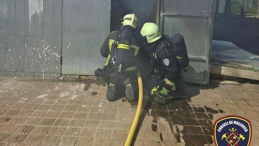 RESIDENCIA MAYORES MALLORCA | Desalojados 124 internos de una residencia de mayores de Inca tras al declararse un incendio