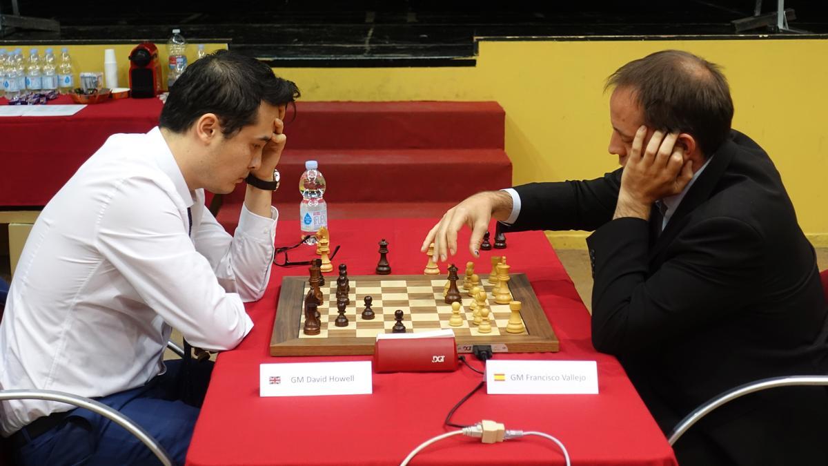 Paco Vallejo y David Howell en un torneo, ahora seránn compañeros en Paterna.