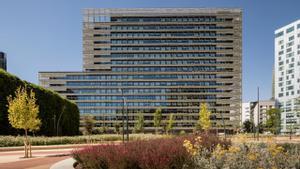 El edificio del 22@ en el que Microsoft abrirá este nuevo centro