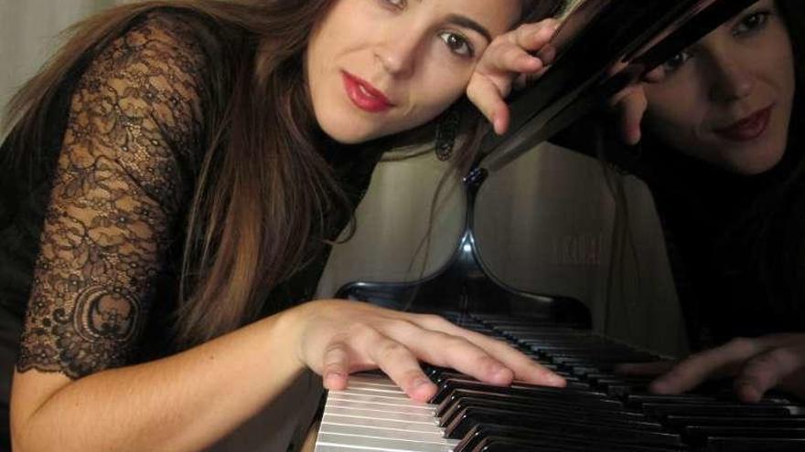 El festival de tecla de Tui abre con la pianista Andrea González y la Orquesta de Viana