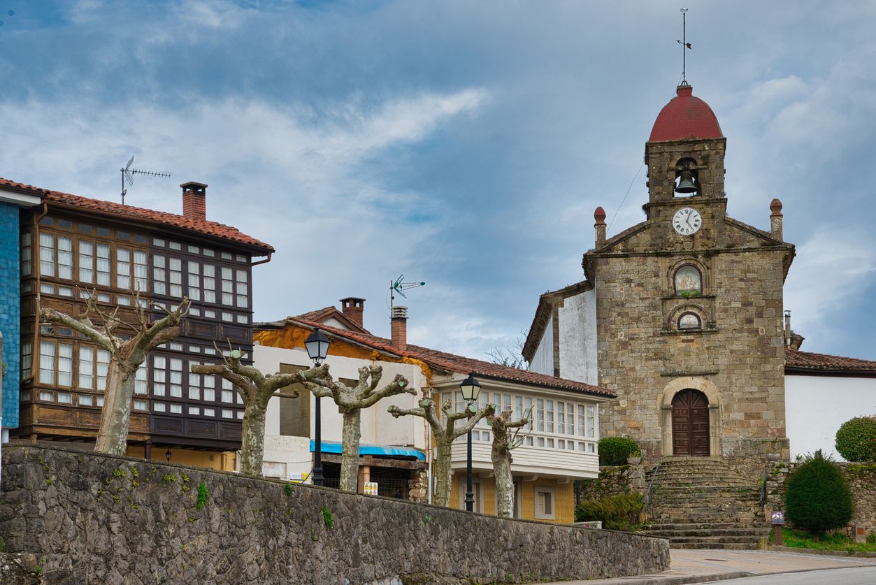 Fotografías del espectacular pueblo de Torazo.