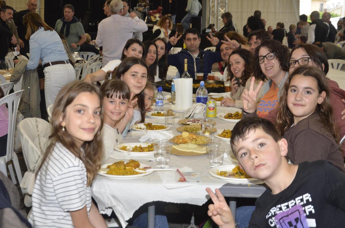 Multitudinario 'Dia de les paelles' de Moncofa