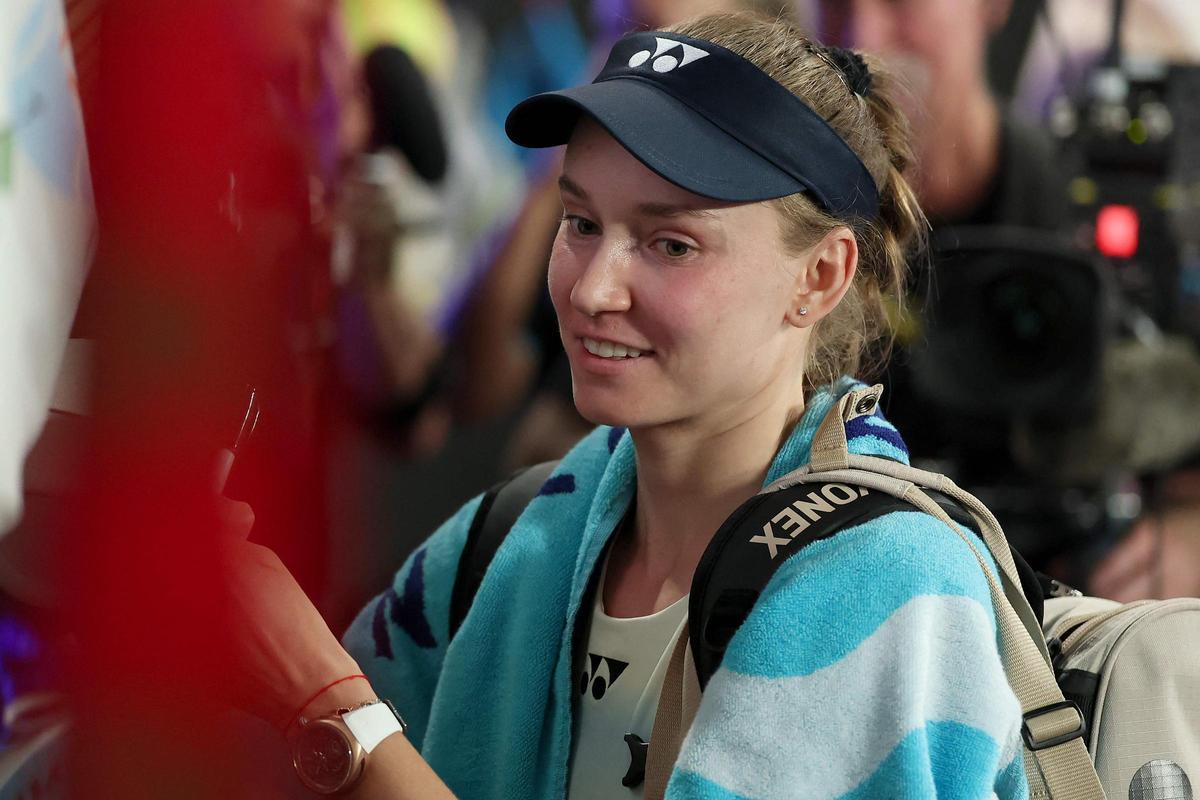 Elena Rybakina, tras vencer a Pegula en la semifinal del Open de Australia.