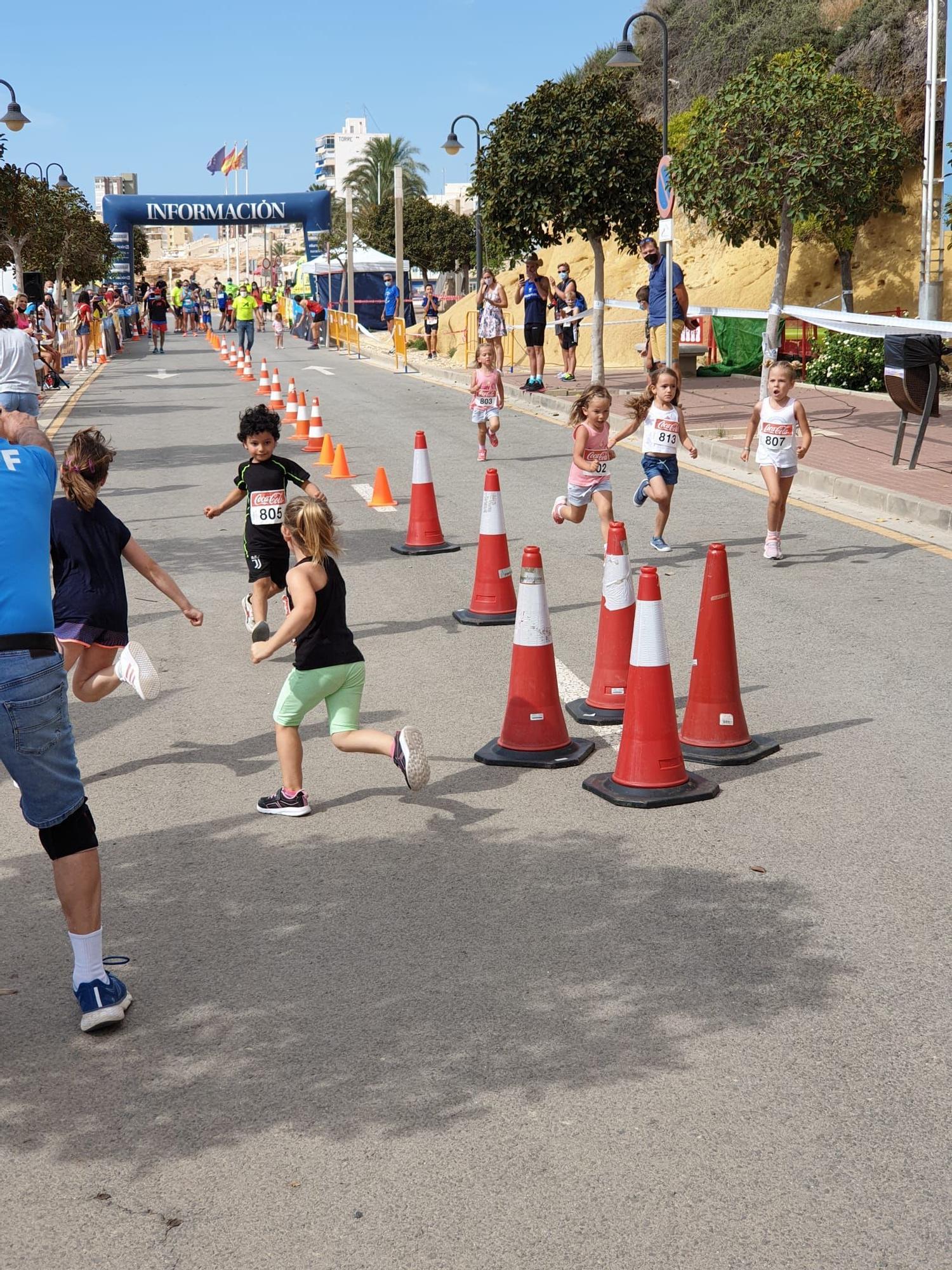 Éxito de participación de la XIII carrera “Carrer La Mar” de El Campello