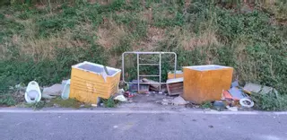 Reices denuncia la proliferación de basura amontonada por el rural