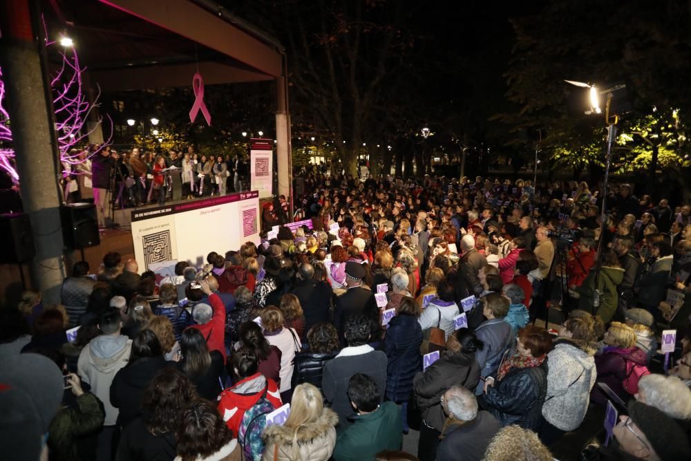 25N: Manifestación en Gijón contra la violencia de género