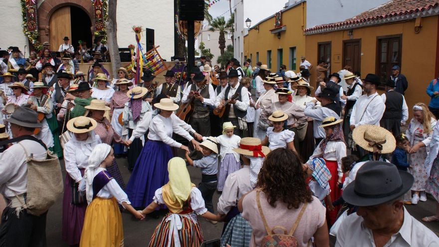 Baile de magos infantil por San Benito