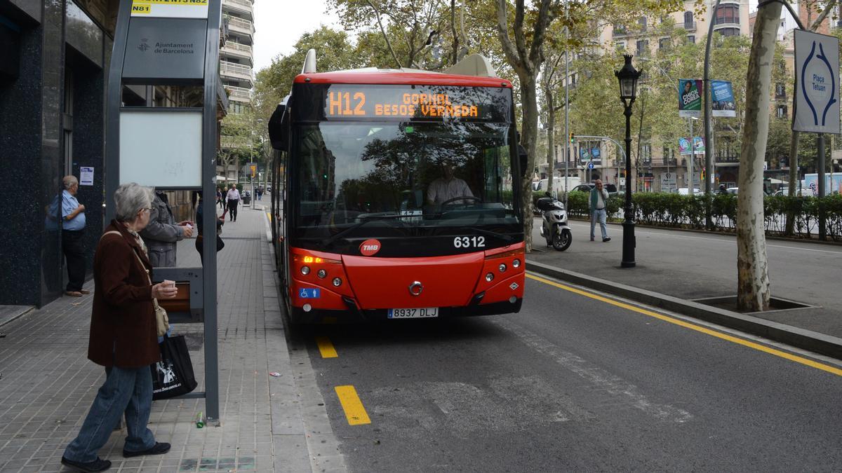 Lateral de montaña de Gran Via, en el 2012, año en el que se estrenó este amplio carril bus