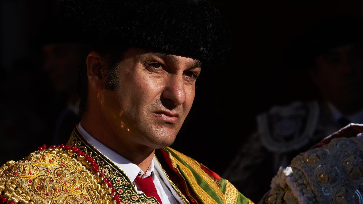 Morante de la Puebla antes de iniciar la corrida en la plaza de toros de la Real Maestranza de Caballería durante el primer festejo taurino de la Feria de San Miguel 2021 a 28 de septiembre de 2021.